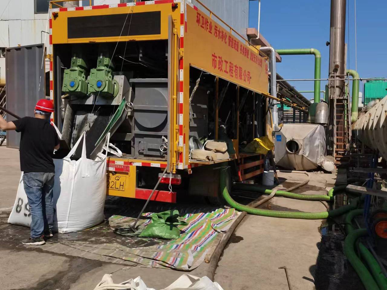 安次淤泥压干处理